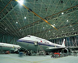 恐怖FPS游戏《月之深渊》预告公布 暂不支持中文